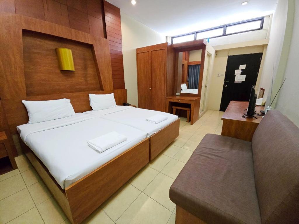 Rajata Hotel Bangkok Eksteriør billede