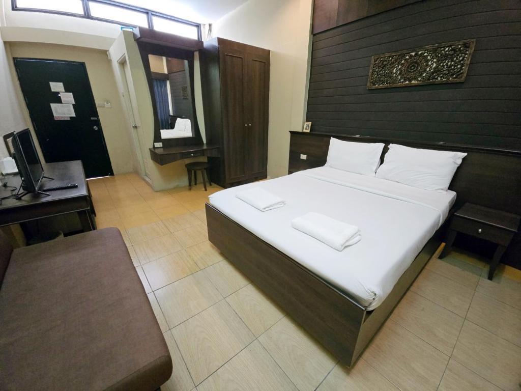 Rajata Hotel Bangkok Eksteriør billede
