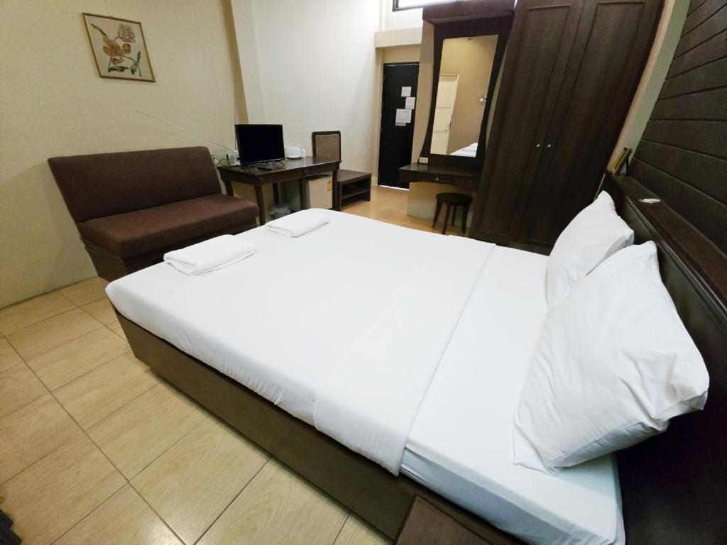 Rajata Hotel Bangkok Eksteriør billede