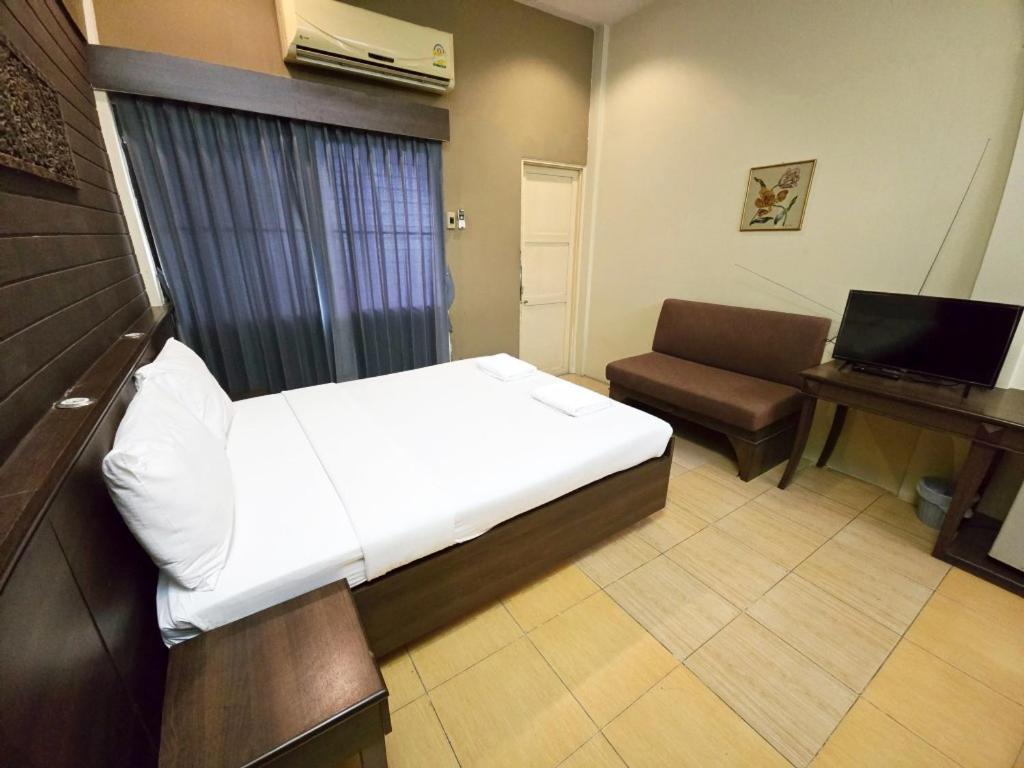Rajata Hotel Bangkok Eksteriør billede